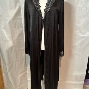 SO Black Lace Detail Robe